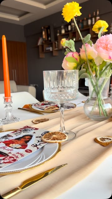 Momenvia atelier masa tasarımı detayları